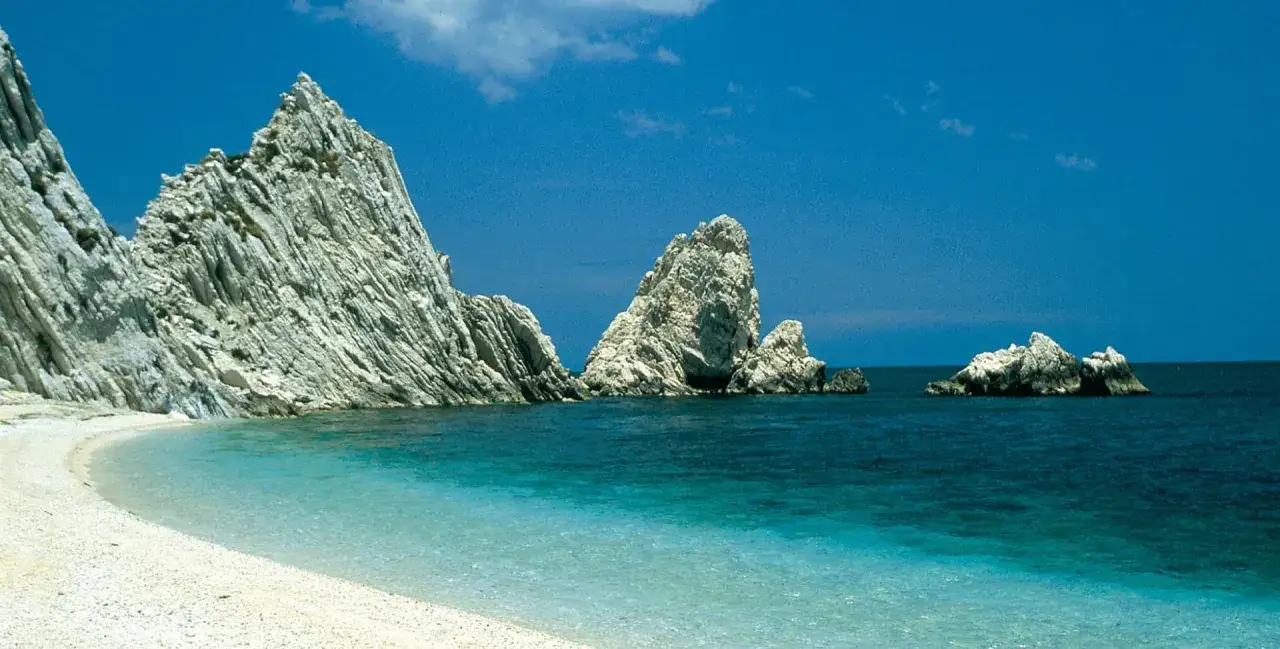 Costa Marchigiana - Guida definitiva per scegliere la tua spiaggia