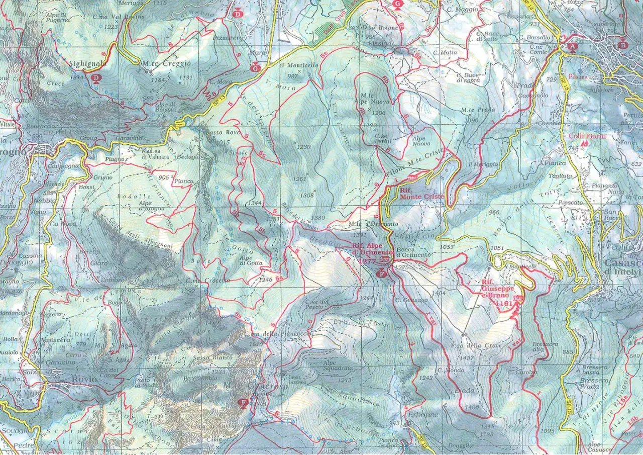 Mappe per le val d'intelvi passeggiate: sentieri, rifugi e cime segnati.