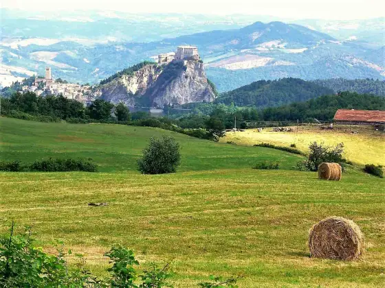 Colline romagnole - Dove andare per borghi e sentieri?