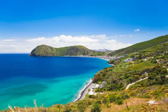 Spiagge di Lipari - Quale scegliere per la tua giornata perfetta?
